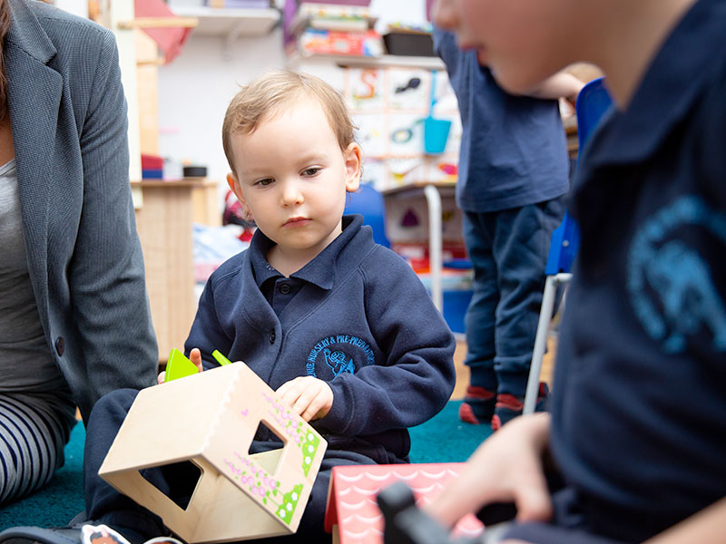 Child building and thinking
